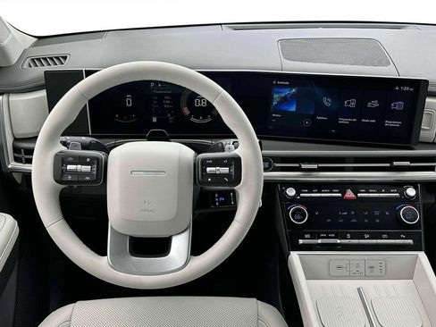 New 2025 Hyundai Santa Fe SEL FWD image 17