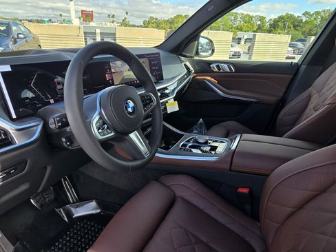 New 2026 BMW X5 xDrive40i w/ M Sport Package image 11