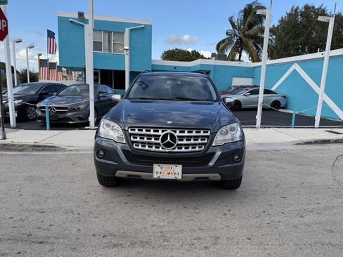 Used 2010 Mercedes-Benz ML 350 4MATIC image 2
