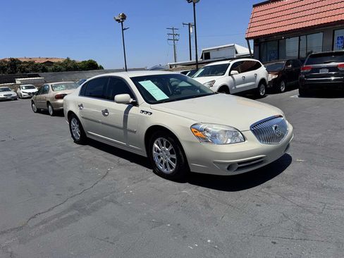 Used 2011 Buick Lucerne CXL FWD image 8
