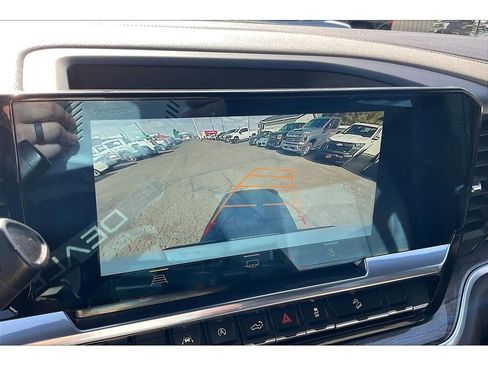 Used 2023 Chevrolet Silverado 1500 LTZ image 22