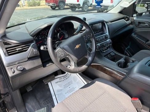 Used 2018 Chevrolet Tahoe LS RWD image 10