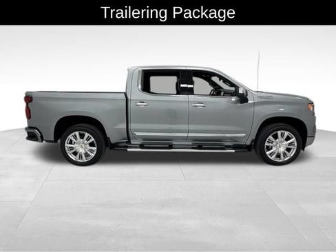 Certified 2023 Chevrolet Silverado 1500 High Country AWD/4WD image 7