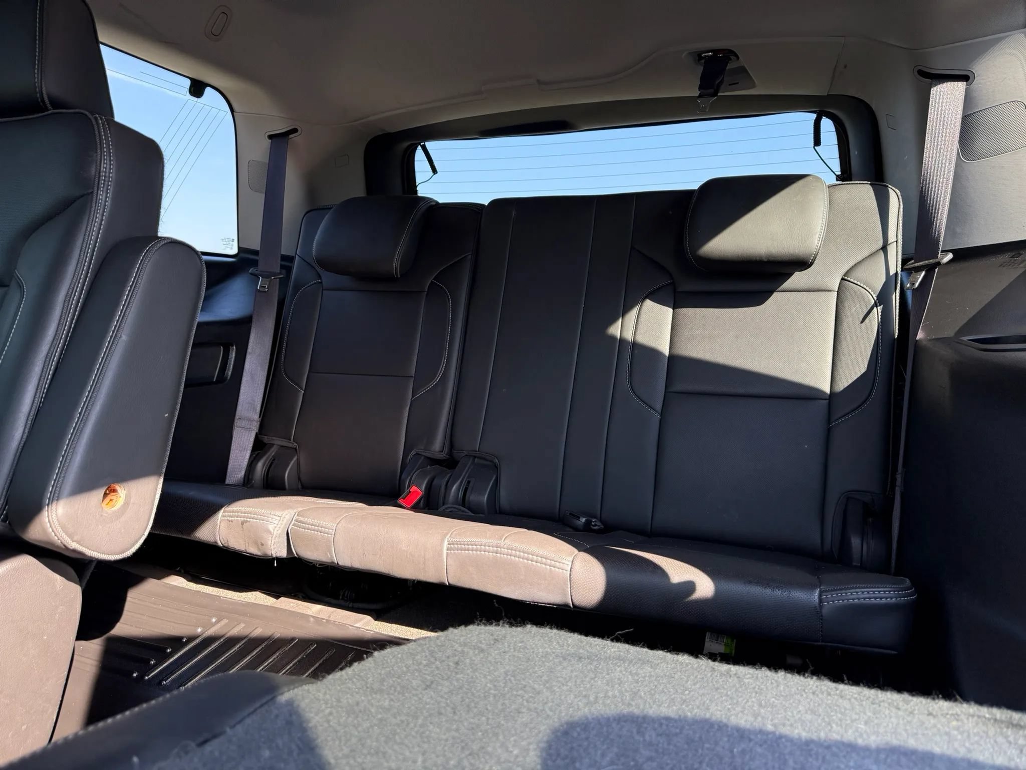 Used 2017 GMC Yukon Denali AWD/4WD image 11