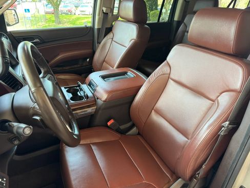 Used 2015 Chevrolet Suburban LTZ AWD/4WD image 14