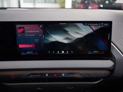 Used 2025 BMW X3 M50 image 24