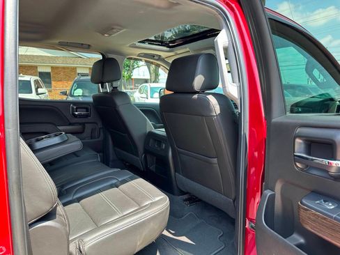 Used 2018 GMC Sierra 1500 Denali AWD/4WD image 15