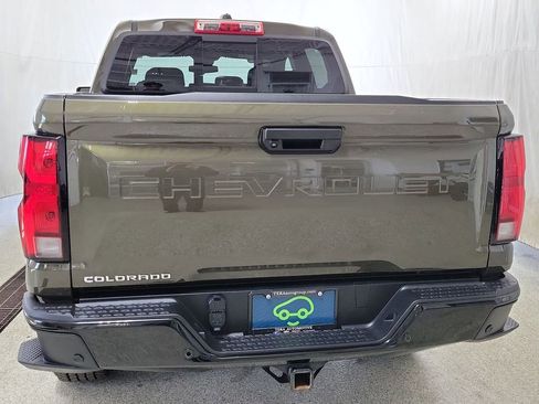 Certified 2024 Chevrolet Colorado Z71 w/ Advanced Trailering Package AWD/4WD image 5