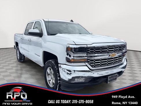 Used 2018 Chevrolet Silverado 1500 LT w/ Trailering Package image 7