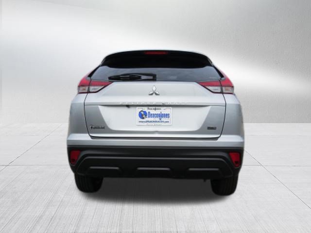 Used 2024 Mitsubishi Eclipse Cross LE AWD/4WD image 4