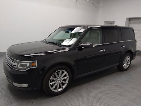 Used 2019 Ford Flex Limited image 2