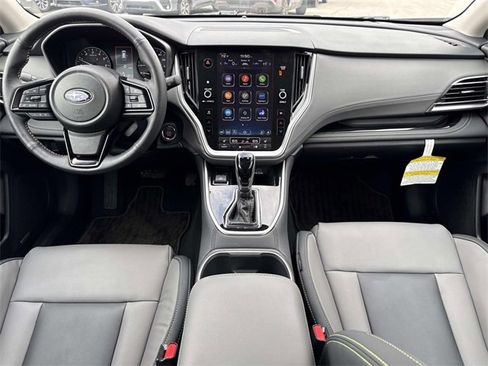 Used 2025 Subaru Outback Onyx Edition image 22