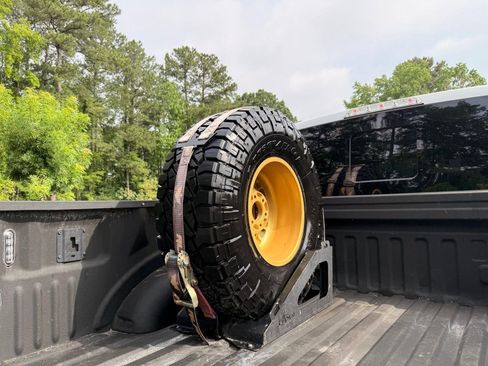 Used 2018 Ford F150 Raptor w/ Equipment Group 802A Luxury AWD/4WD image 13