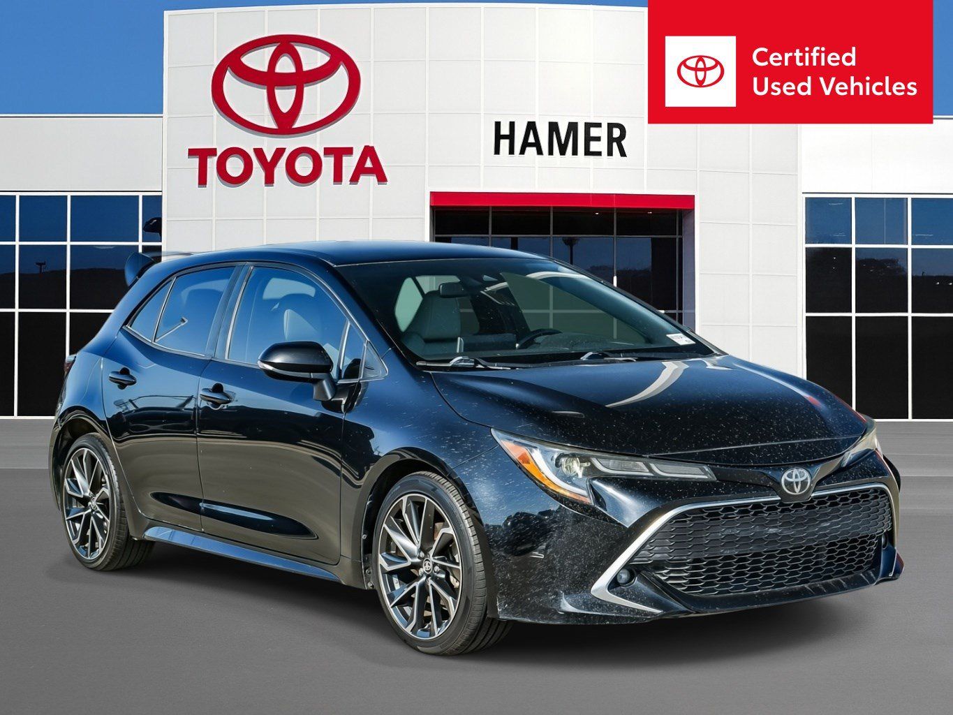 Used 2021 Toyota Corolla XSE w/ Carpet Mat Package (TMS) FWD image 1