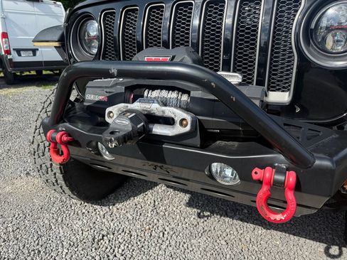 Used 2020 Jeep Wrangler Unlimited Rubicon AWD/4WD image 17