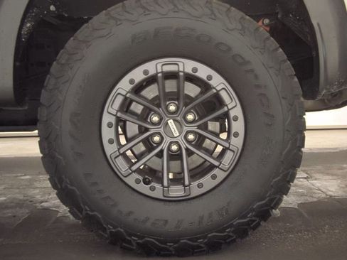 Used 2020 Ford F150 Raptor w/ Equipment Group 802A Luxury image 12