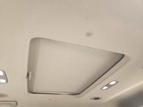 Used 2018 Buick Enclave Essence w/ Trailering Package image 27