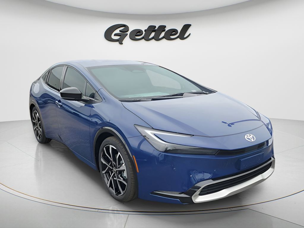 New 2026 Toyota Prius Plug-In Hybrid FWD image 2