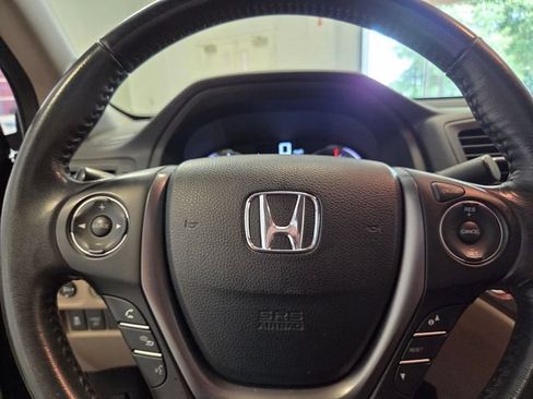 Used 2017 Honda Ridgeline RTL image 21