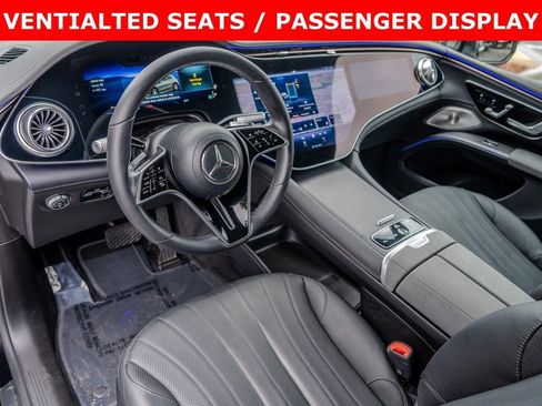 Used 2023 Mercedes-Benz EQS 580 4MATIC SUV image 4