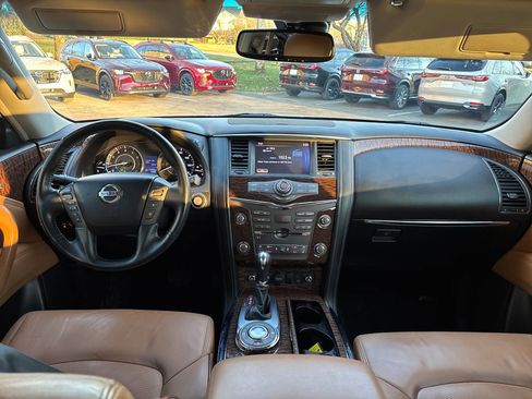Used 2017 Nissan Armada Platinum image 8