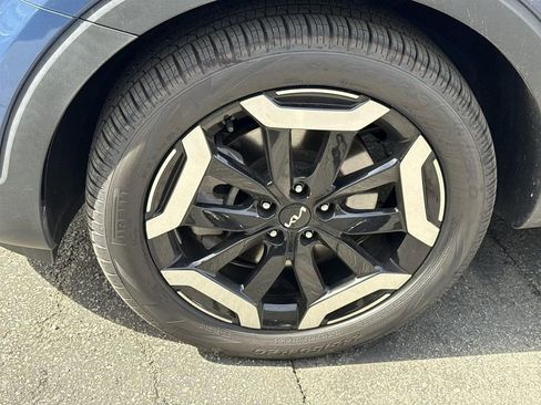 Used 2023 Kia Telluride S AWD/4WD image 32