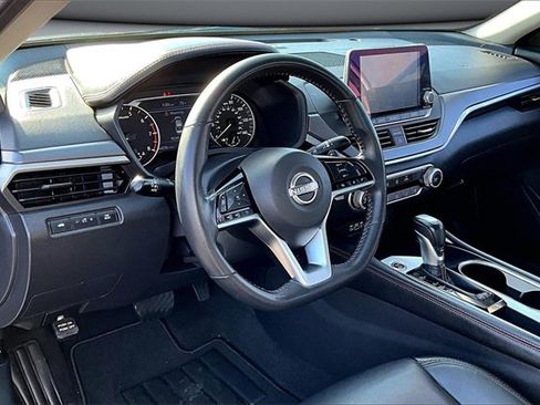 Certified 2024 Nissan Altima 2.5 SR image 16
