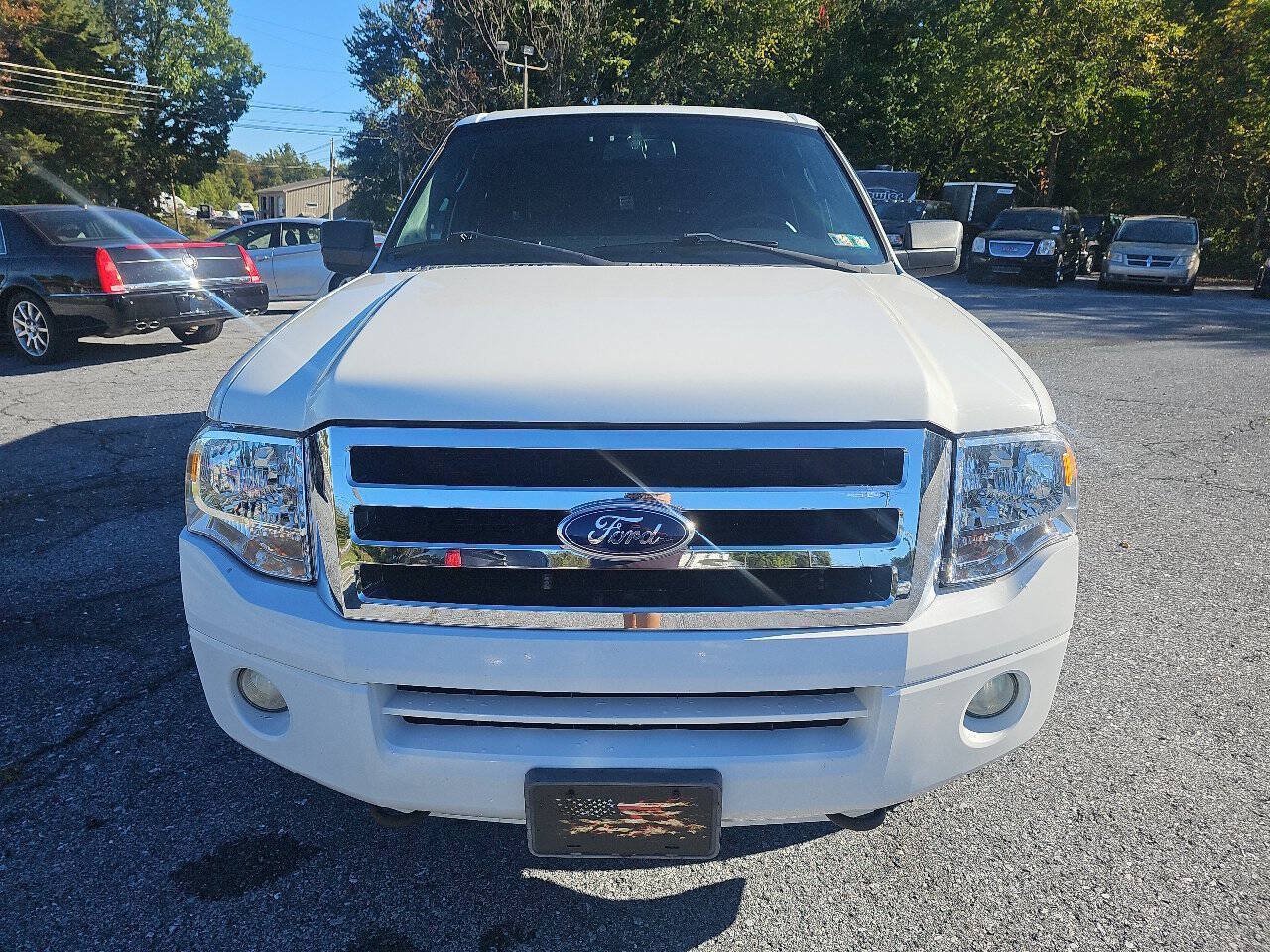 Used 2008 Ford Expedition EL XLT AWD/4WD image 3