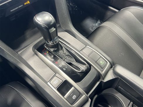 Used 2020 Honda Civic Sport image 19