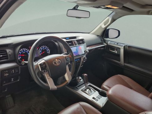 Used 2018 Toyota 4Runner Limited image 24