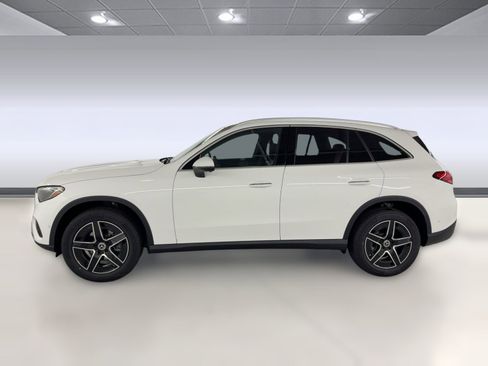 New 2026 Mercedes-Benz GLC 300 image 2