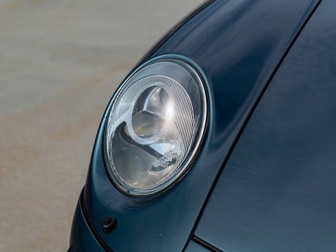 Used 1995 Porsche 911 Cabriolet image 18