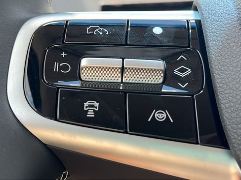 New 2026 Genesis GV70 2.5T AWD/4WD image 25