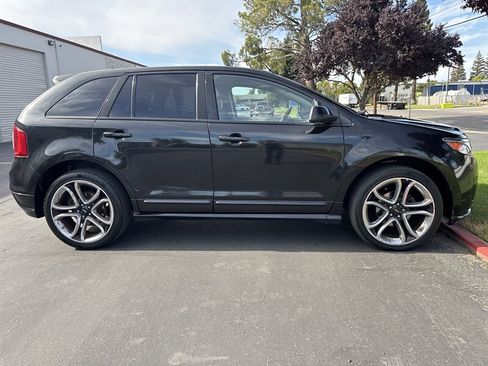 Used 2013 Ford Edge Sport w/ Driver Entry Pkg FWD image 12