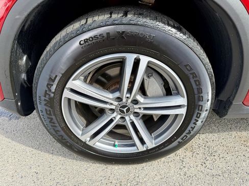 Used 2020 Mercedes-Benz GLC 300 4MATIC image 10