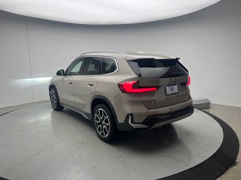 Certified 2026 BMW X1 xDrive28i AWD/4WD image 2