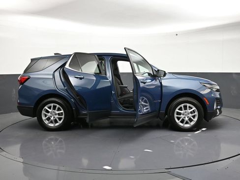 Certified 2024 Chevrolet Equinox LT AWD/4WD image 33