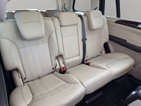 Used 2019 Mercedes-Benz GLS 450 4MATIC image 20