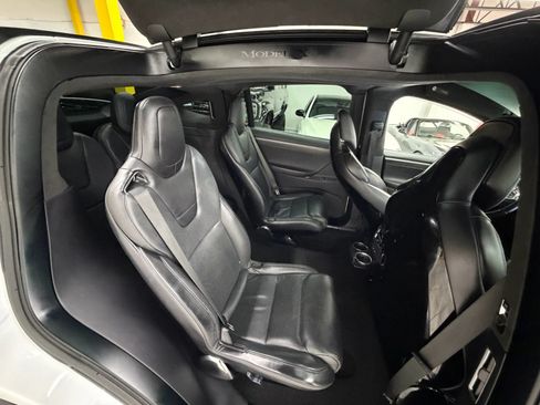 Used 2016 Tesla Model X 75D AWD/4WD image 17
