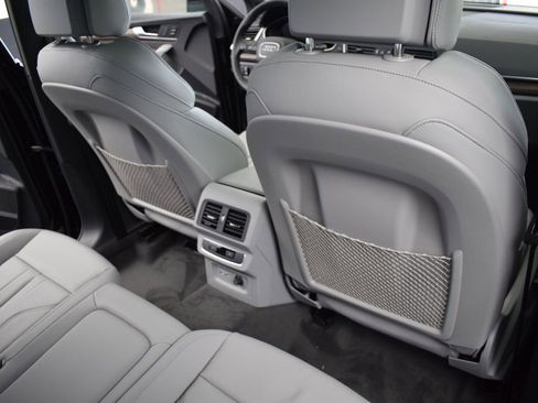 Certified 2024 Audi Q5 2.0T Premium Plus w/ Premium Plus Package image 17