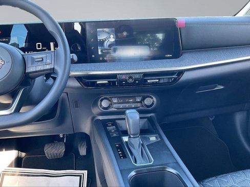 New 2026 Nissan Kicks SV w/ SV Premium Package FWD image 8