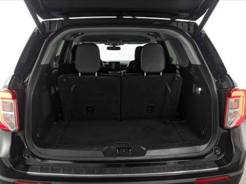 Used 2022 Ford Explorer Limited AWD/4WD image 19