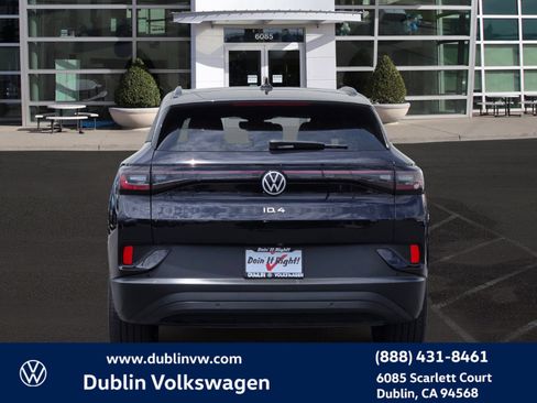 Used 2023 Volkswagen ID.4 Pro S RWD image 5