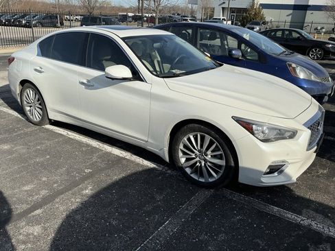 Used 2021 INFINITI Q50 Luxe w/ Seat & Sound Package image 4