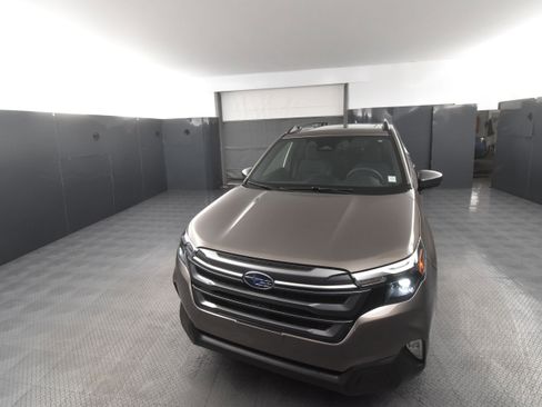 New 2025 Subaru Forester Premium image 6