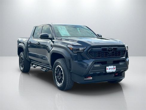 New 2026 Toyota Tacoma TRD Off-Road image 3