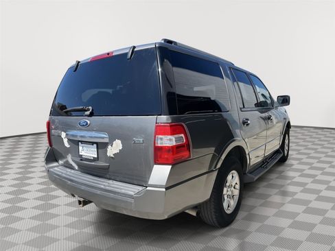 Used 2010 Ford Expedition XLT AWD/4WD image 5