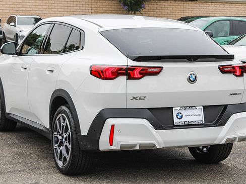 New 2026 BMW X2 xDrive28i w/ Convenience Package AWD/4WD image 4