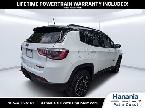 New 2026 Jeep Compass Trailhawk AWD/4WD image 3