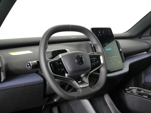 New 2026 Volvo EX30 Plus image 8